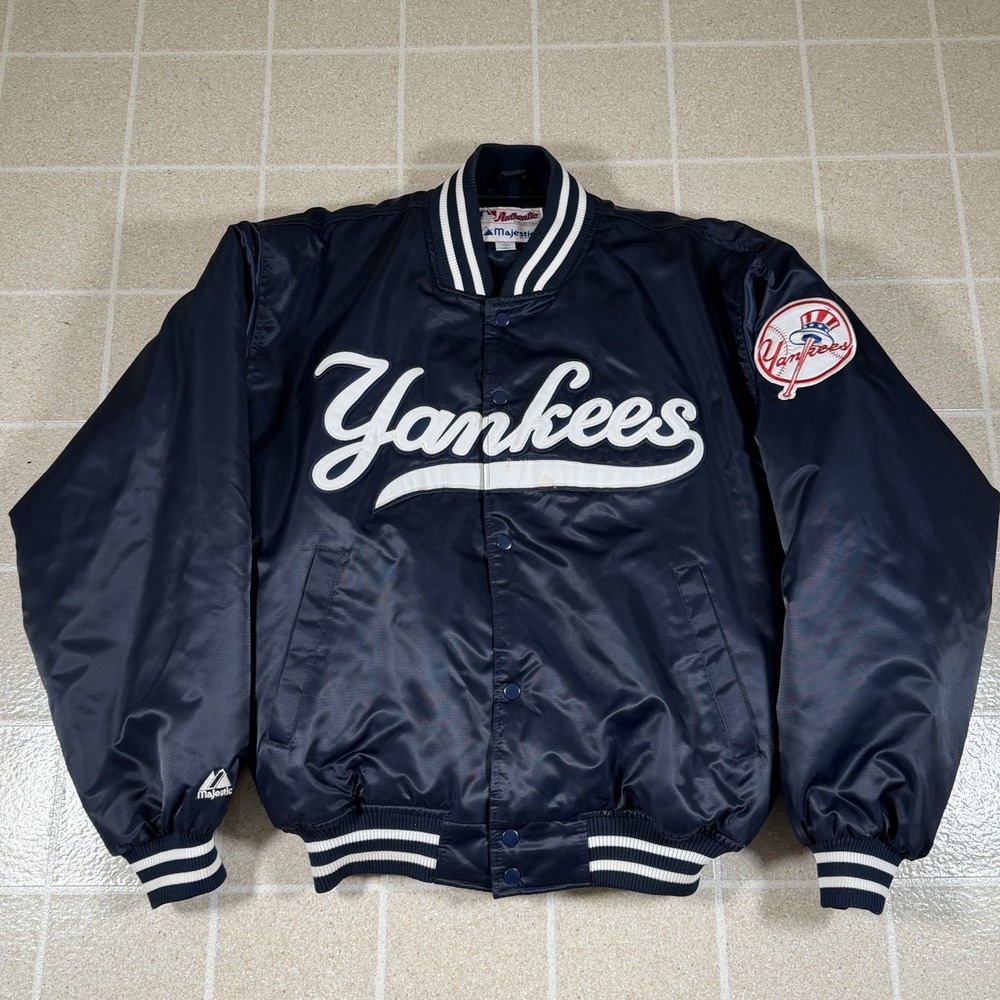Vintage Navy Blue NEW YORK YANKEES 90's Majestic Satin Field Jacket, Sz Large